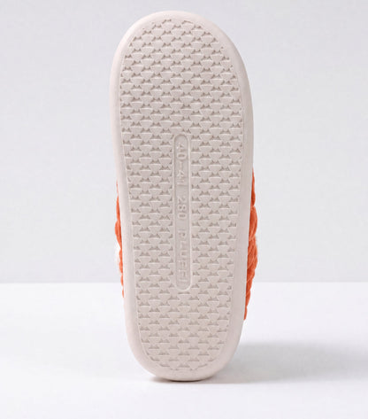 Chaussons nuage doublés, à enfiler, unis ou écossais